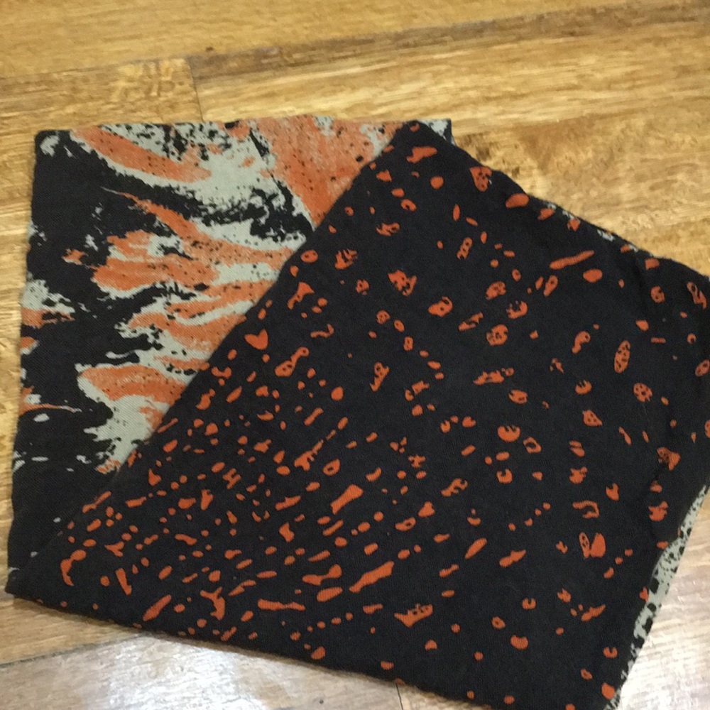 Steve Madden infinity scarf